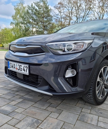 Kia Stonic cena 59900 przebieg: 78000, rok produkcji 2018 z Pabianice małe 781